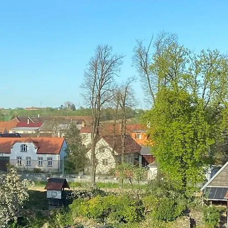 Na Namesti Apartament Soběslav